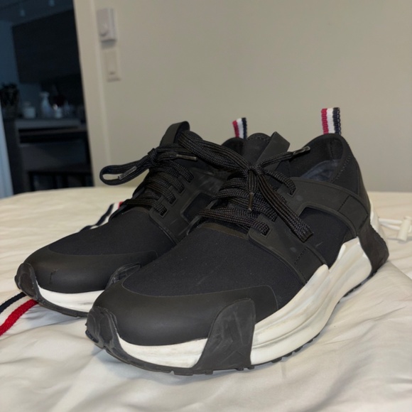 Monclear Lunarove Womens Sneaker size 41 EU - Picture 3 of 7